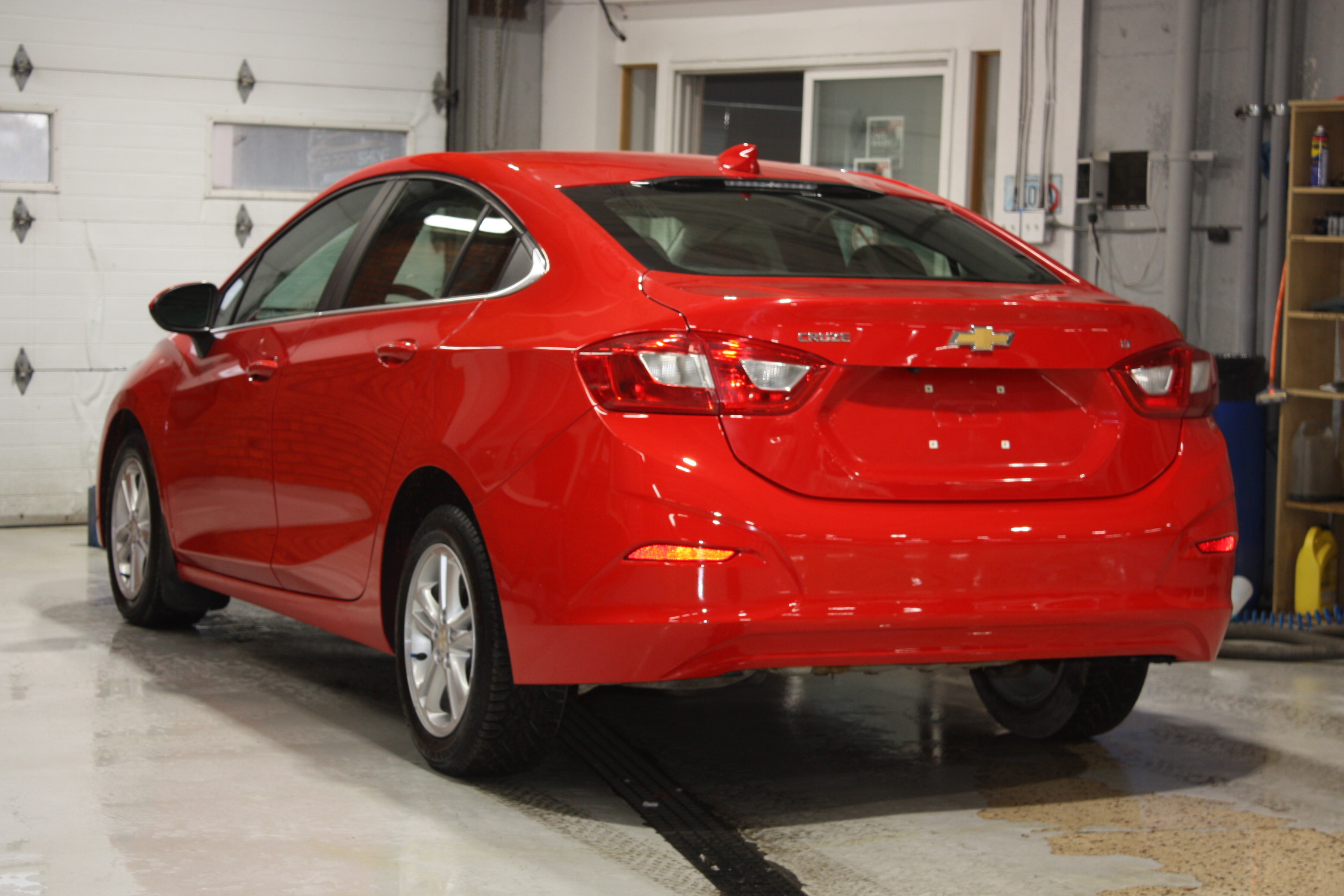 2017 CHEVROLET CRUZE