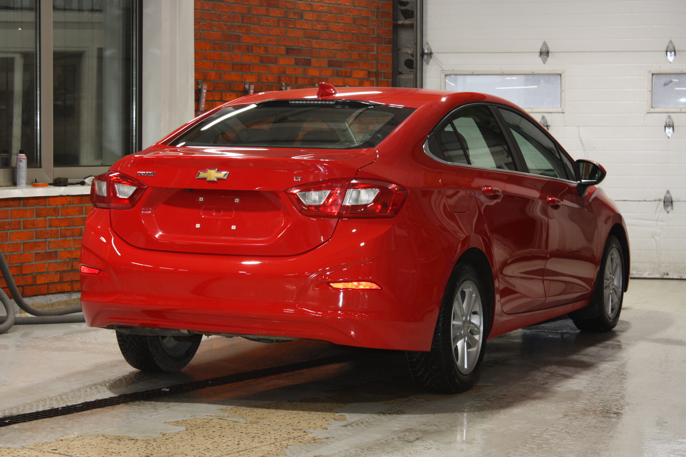 2017 CHEVROLET CRUZE