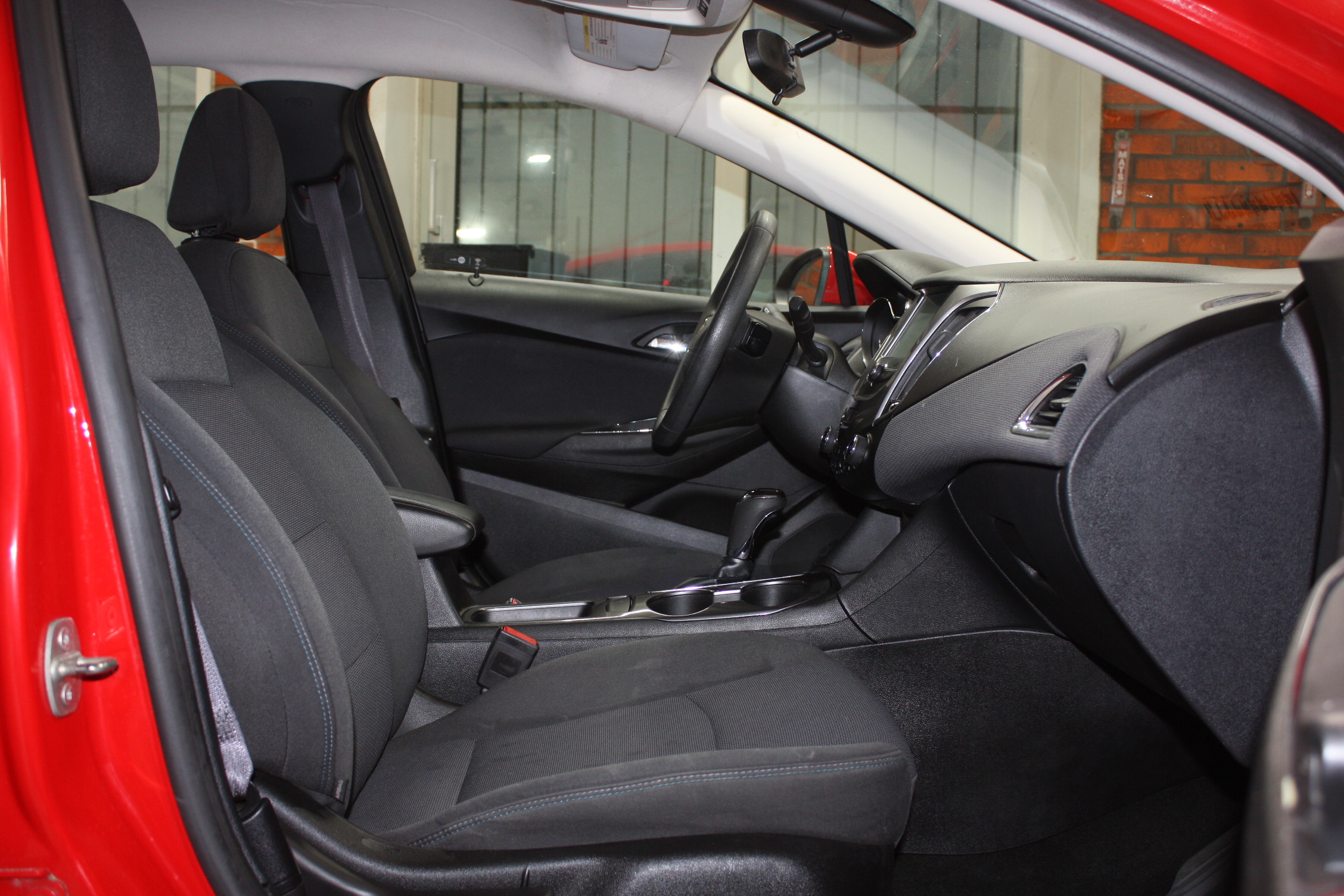 2017 CHEVROLET CRUZE