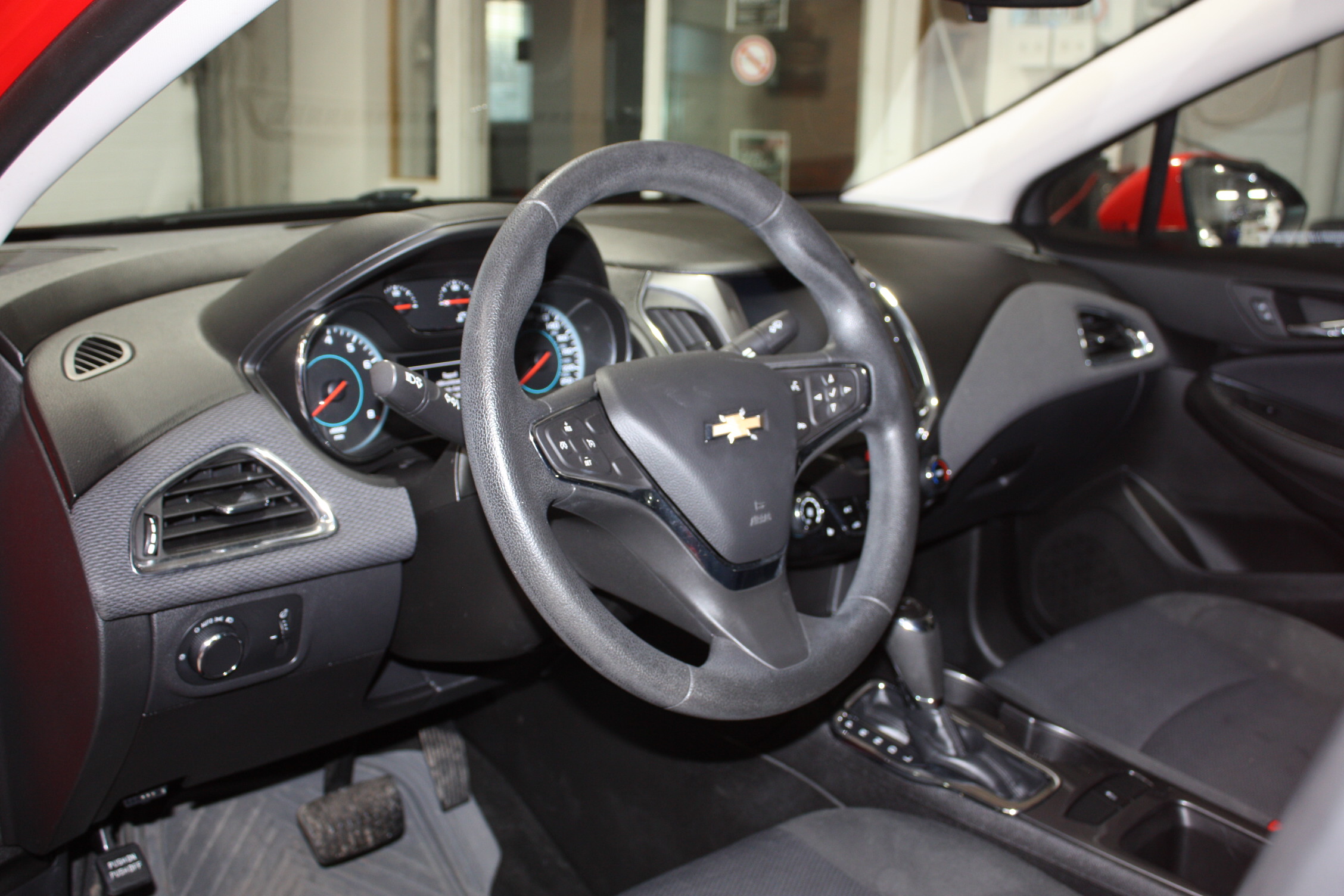 2017 CHEVROLET CRUZE