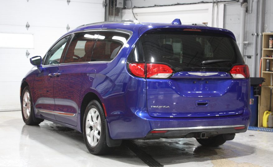 2020 CHRYSLER PACIFICA TOURING-L