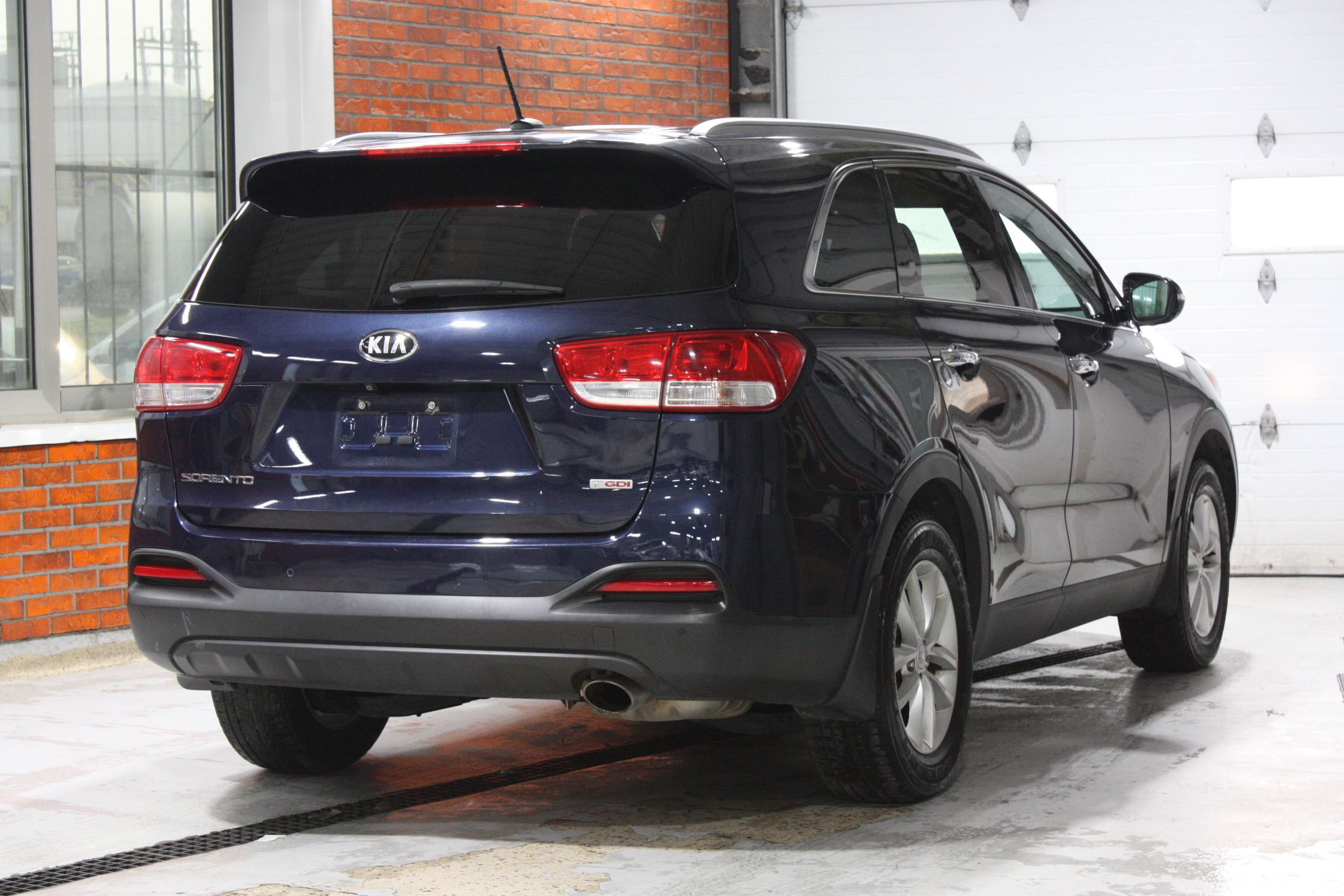 2016 KIA SORENTO LX+ FWD