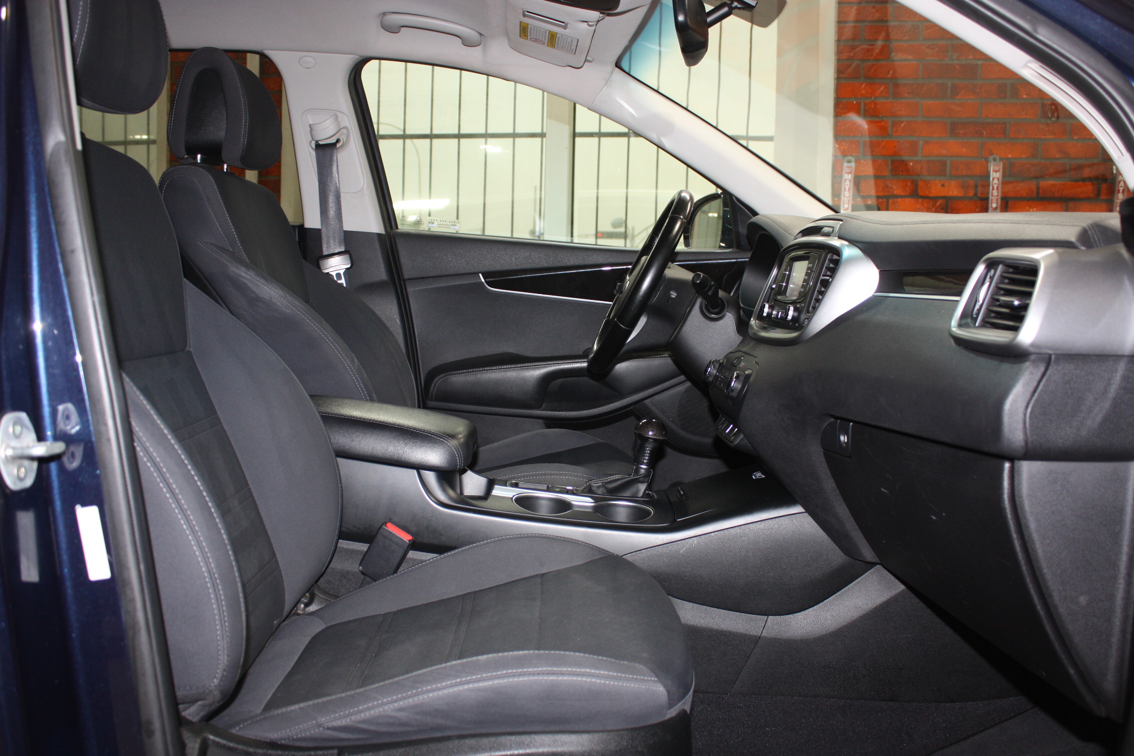 2016 KIA SORENTO LX+ FWD