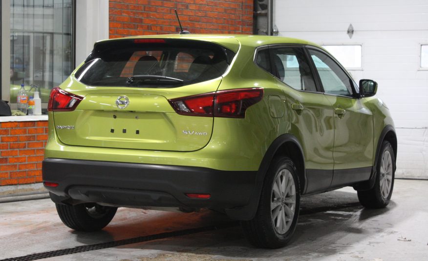 2017 NISSAN QASHQAI SV AWD