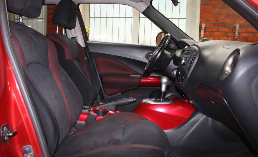 2012 NISSAN JUKE S