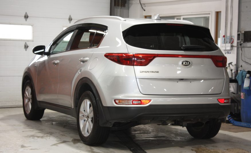 2017 KIA SPORTAGE LX AWD