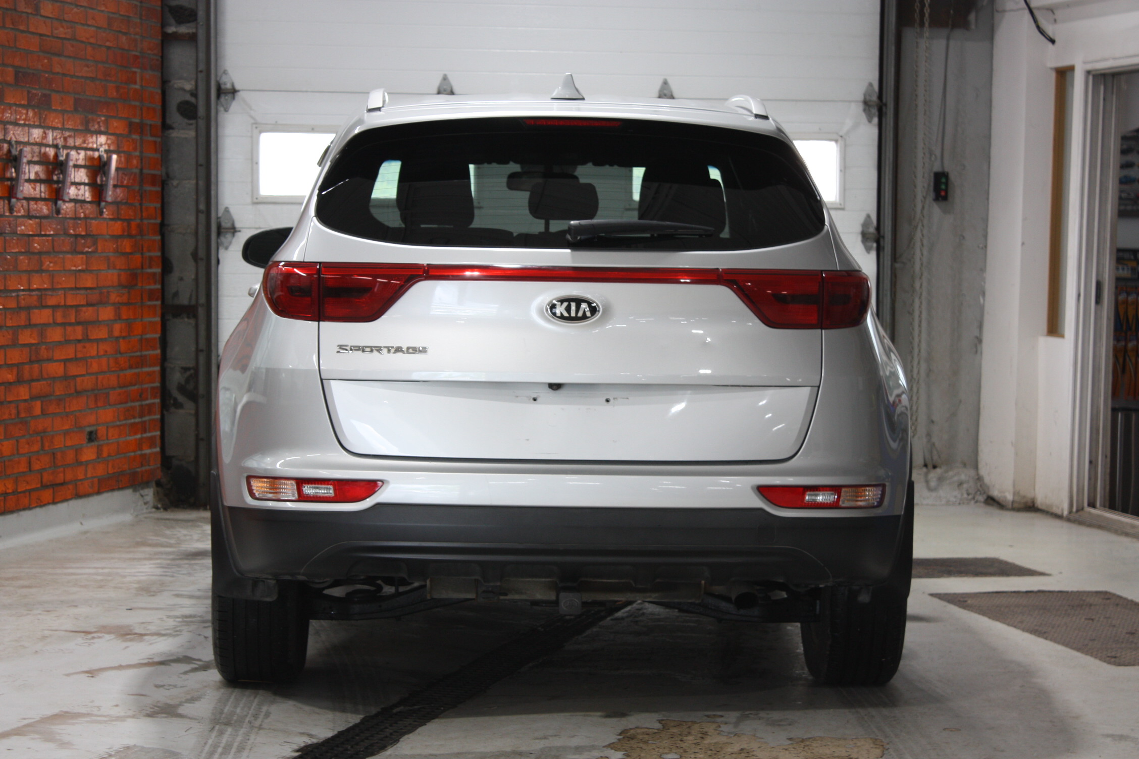 2017 KIA SPORTAGE LX AWD