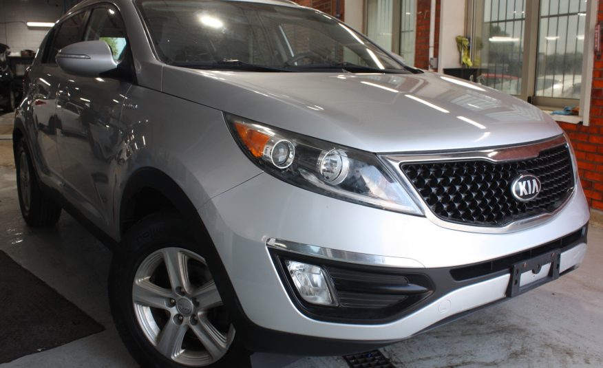 2016 KIA SPORTAGE LX AWD