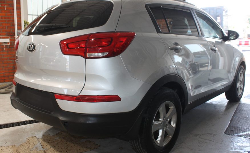 2016 KIA SPORTAGE LX AWD