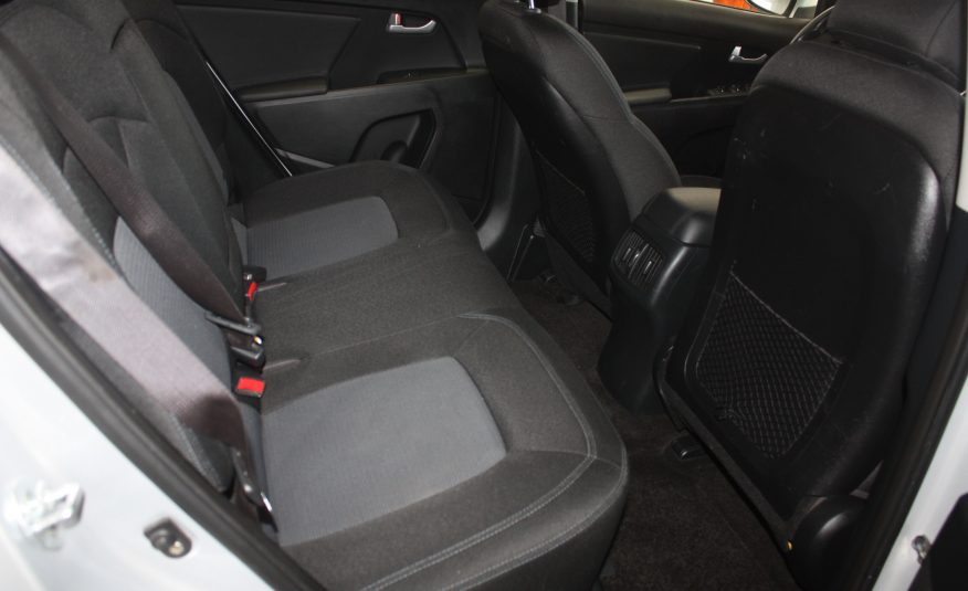 2016 KIA SPORTAGE LX AWD