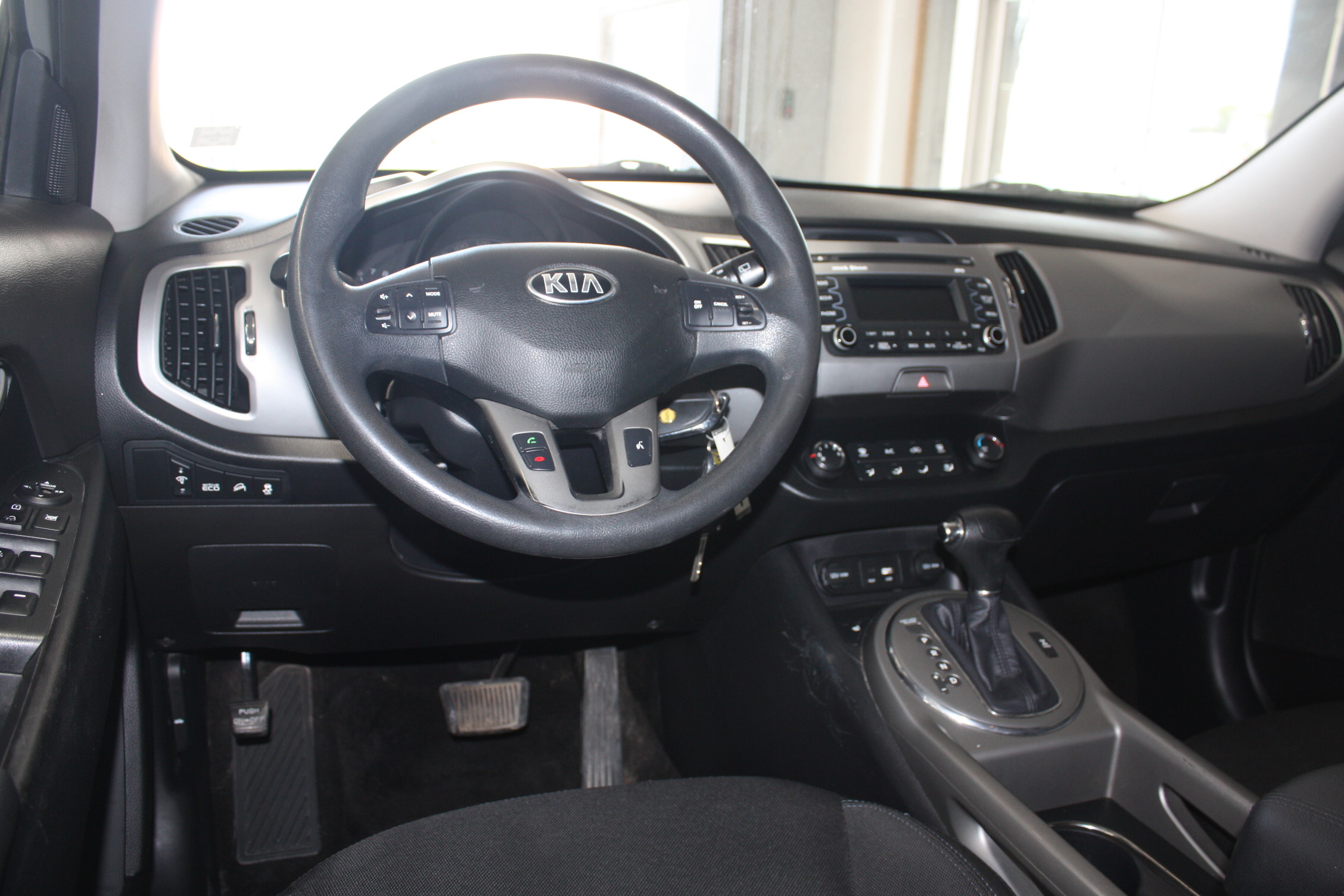 2016 KIA SPORTAGE LX AWD