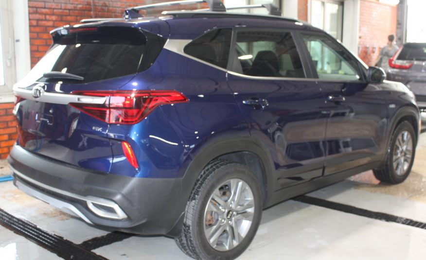 2021 KIA SELTOS EX