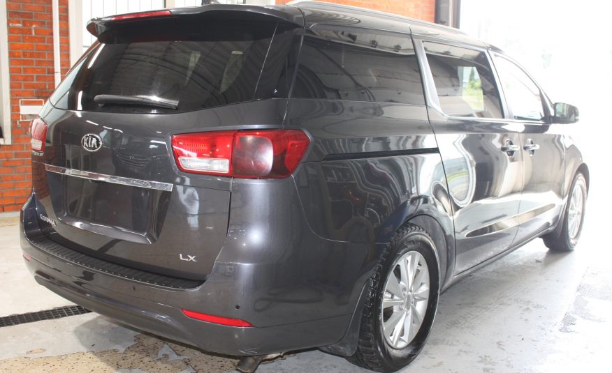 2016 KIA SEDONA LX