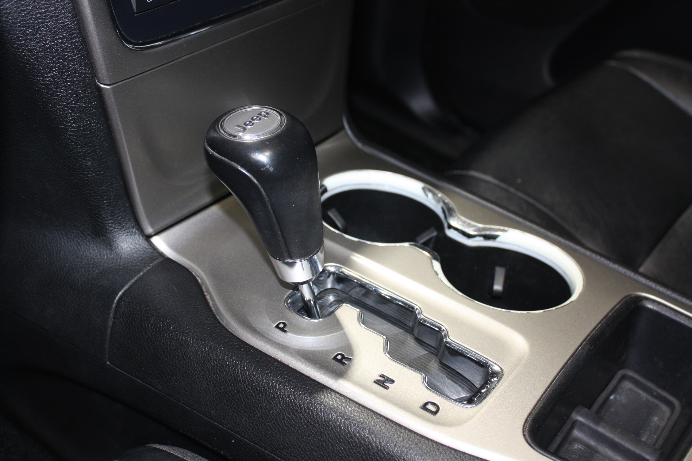 2012 JEEP GRAND CHEROKEE