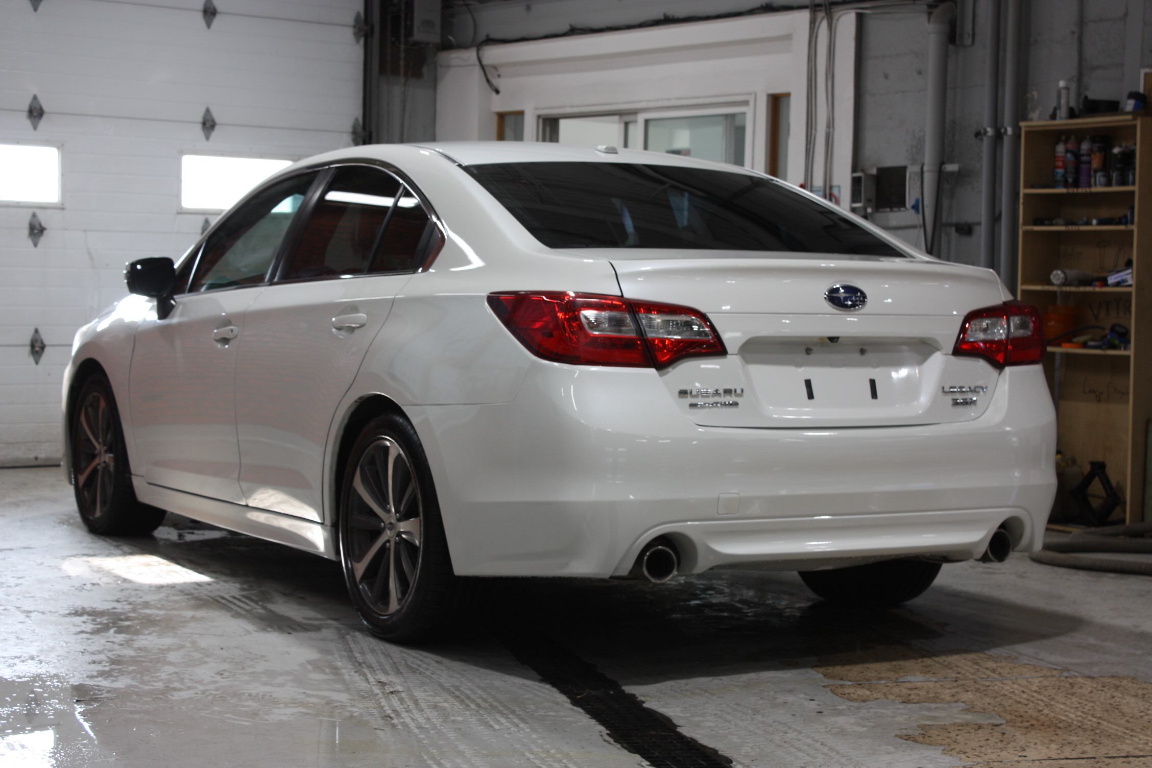 2016 SUBARU LEGACY TECH