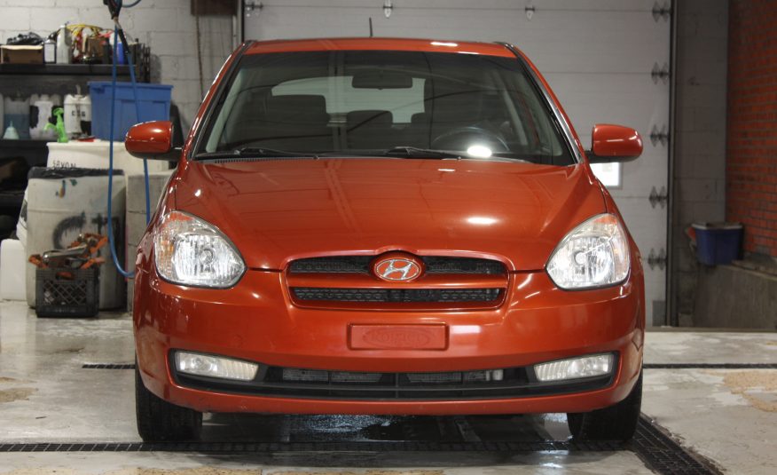 2011 HYUNDAI ACCENT