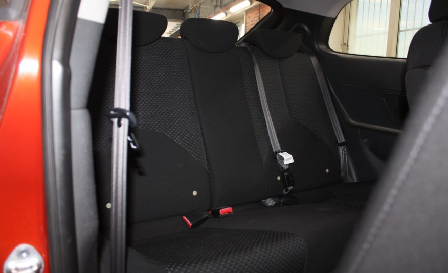 2011 HYUNDAI ACCENT