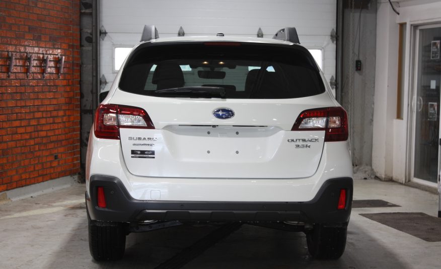 2019 SUBARU OUTBACK LIMITED 3.6L