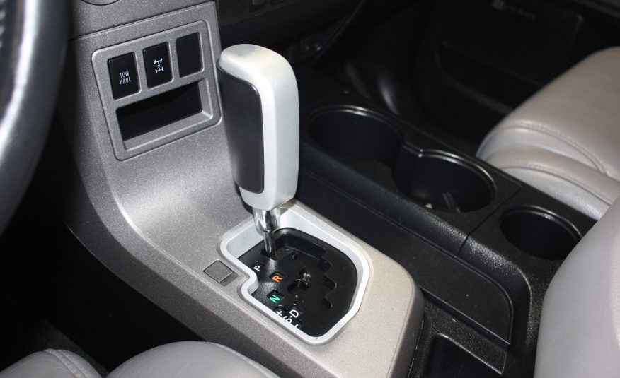 2013 TOYOTA SEQUOIA LIMITED 4X4