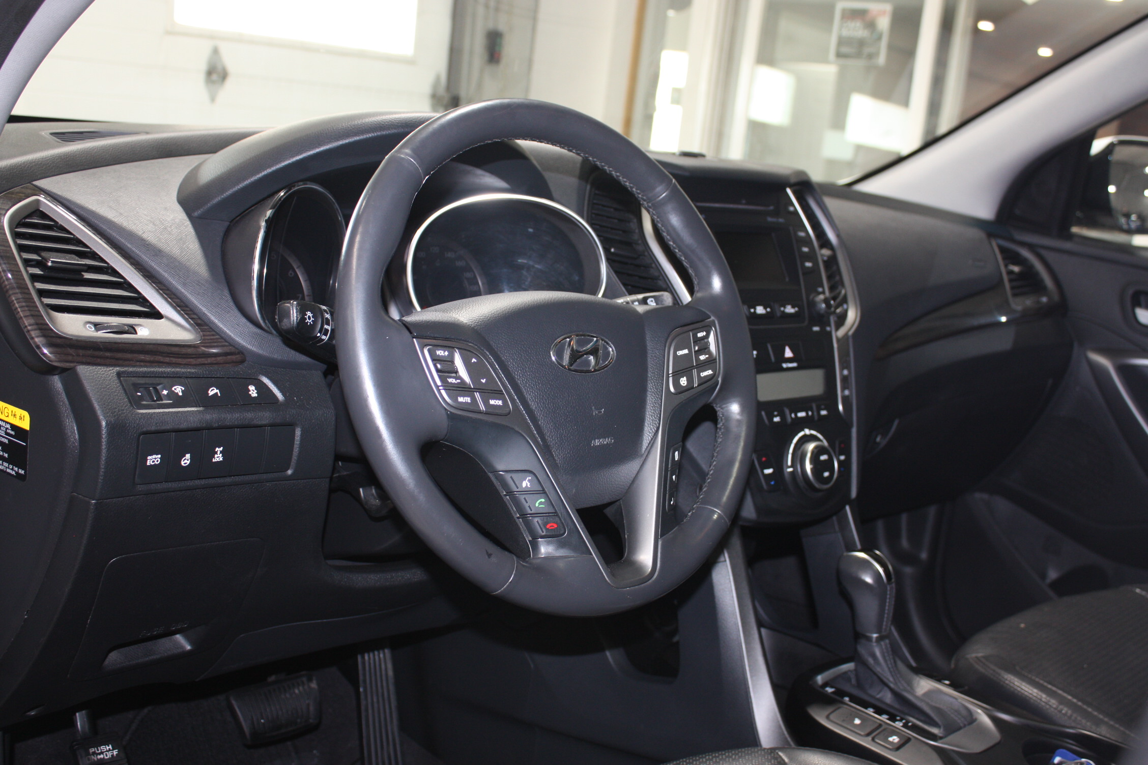 2014 HYUNDAI SANTA FE SE AWD