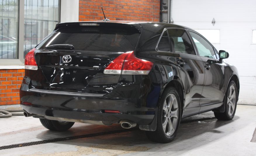 2011 TOYOTA VENZA LE AWD