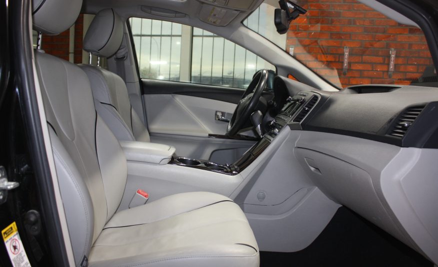 2011 TOYOTA VENZA LE AWD