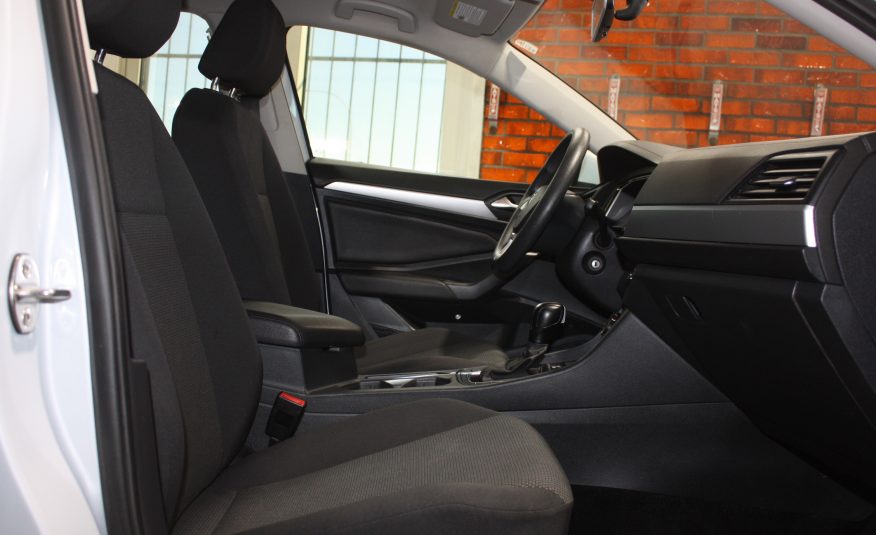 2019 VOLKSWAGEN JETTA COMFORTLINE