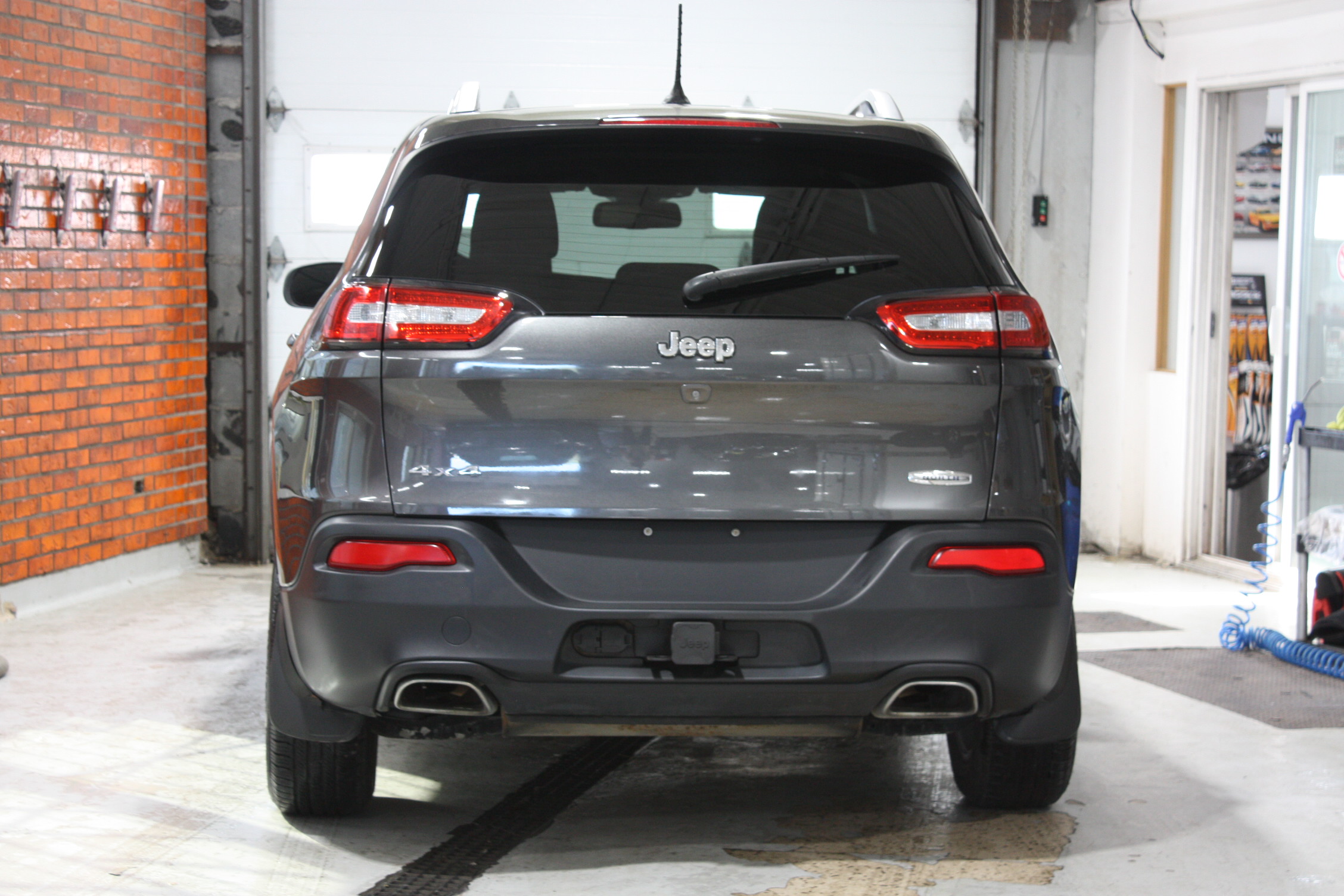 2015 JEEP CHEROKEE NORTH 4X4