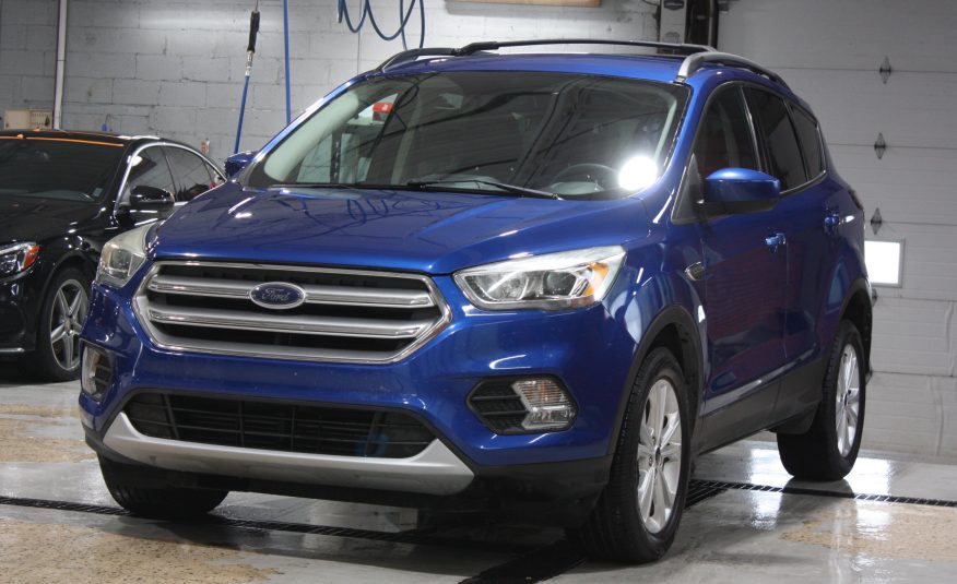 2017 FORD ESCAPE SE AWD