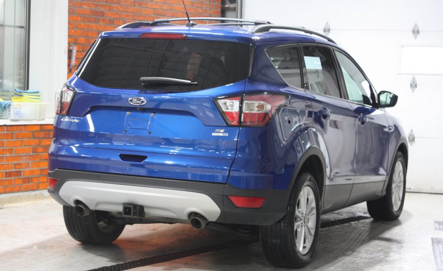 2017 FORD ESCAPE SE AWD