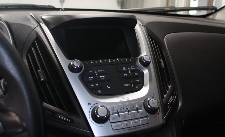 2017 CHEVROLET EQUINOX LS FWD