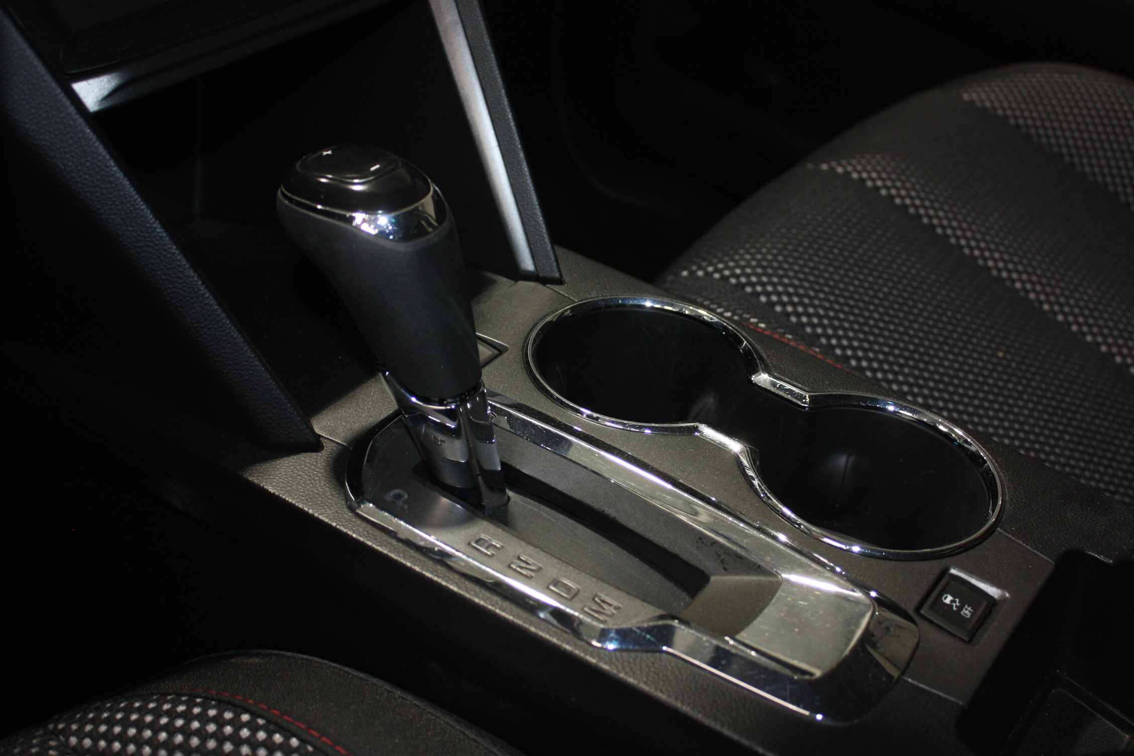 2017 CHEVROLET EQUINOX LS FWD