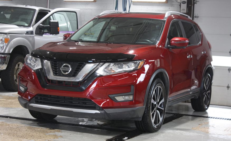 2020 NISSAN ROGUE SV AWD
