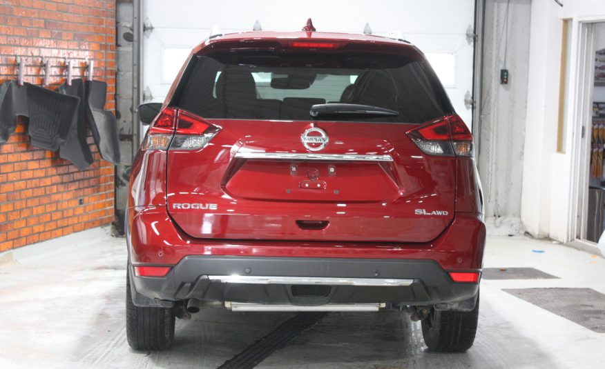 2020 NISSAN ROGUE SV AWD
