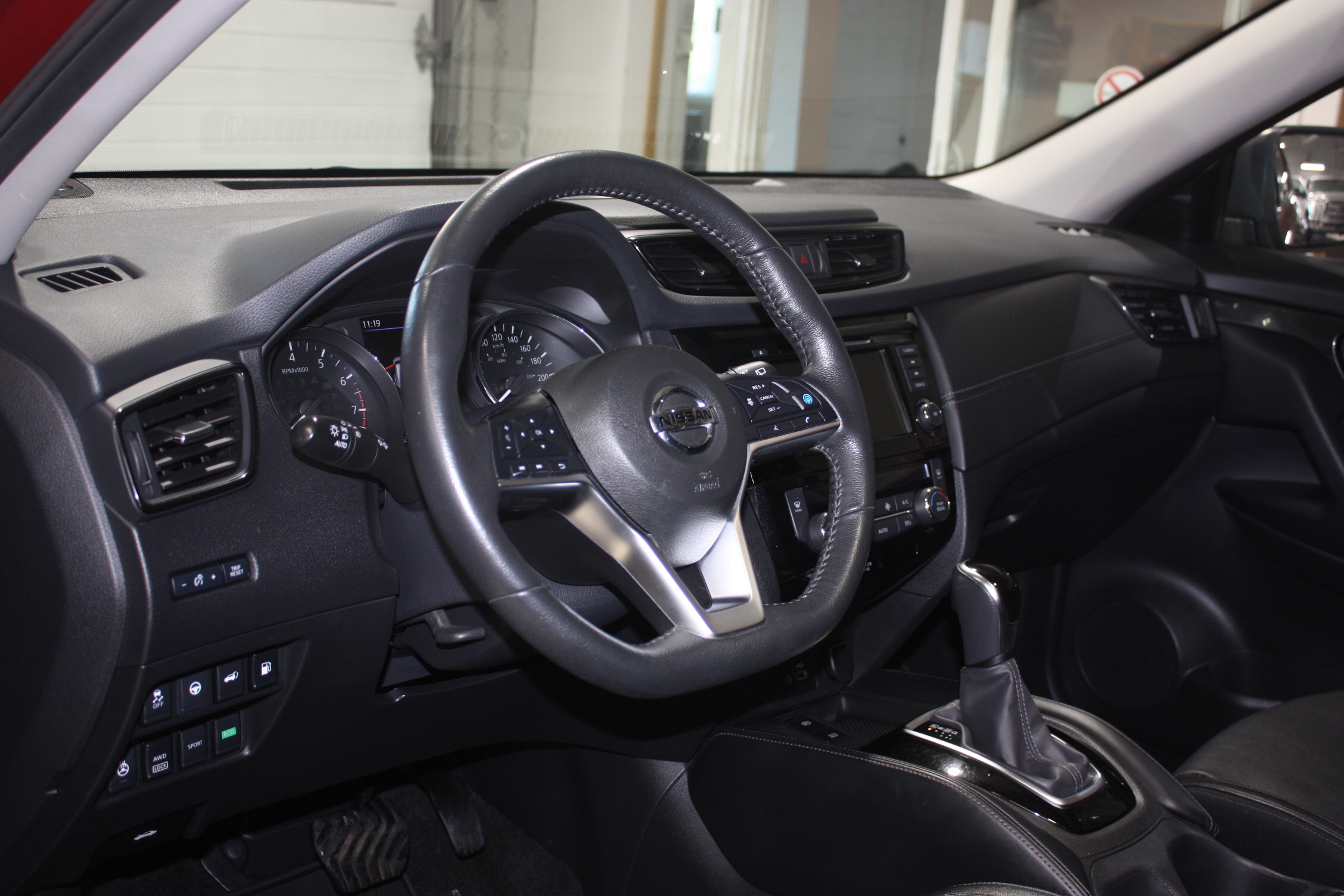 2020 NISSAN ROGUE SV AWD