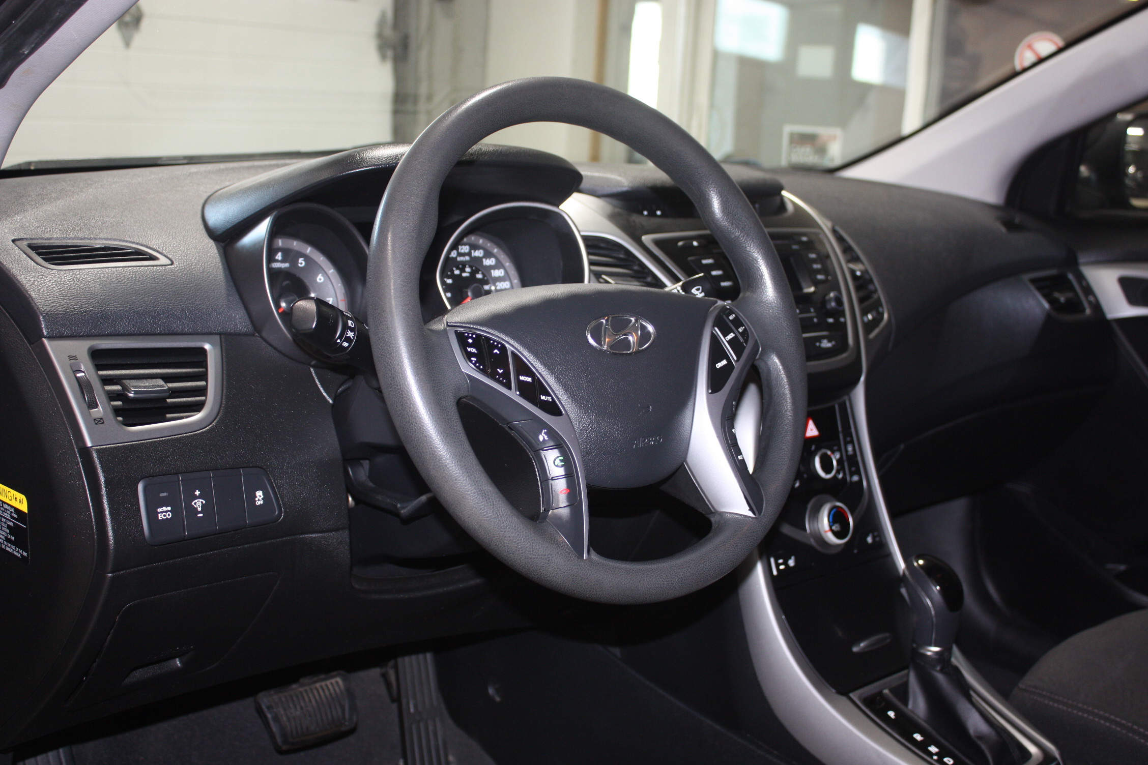 2016 HYUNDAI ELANTRA GL