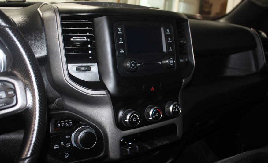 2022 RAM 1500 TRADESMAN 4X4