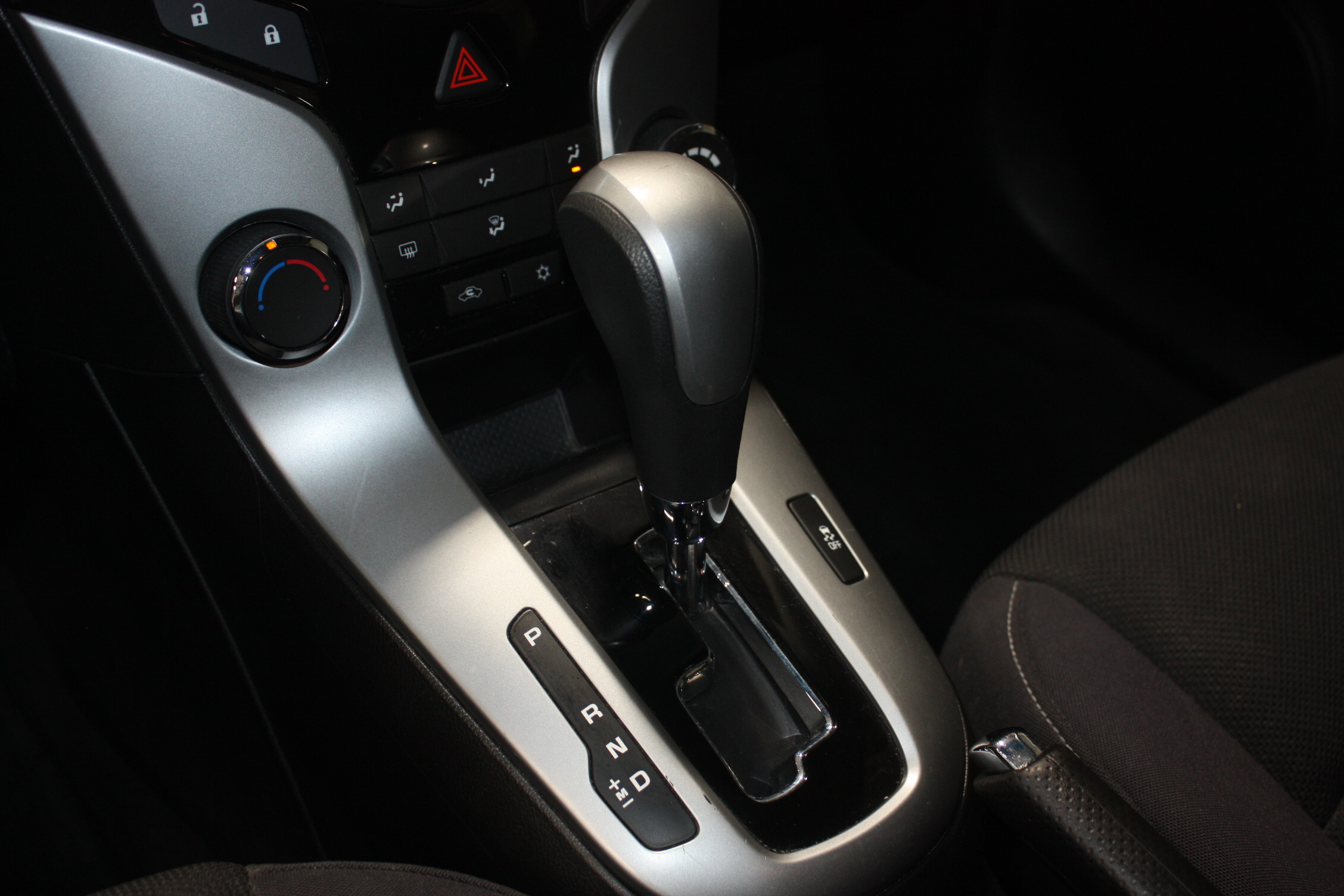 2012 CHEVROLET CRUZE