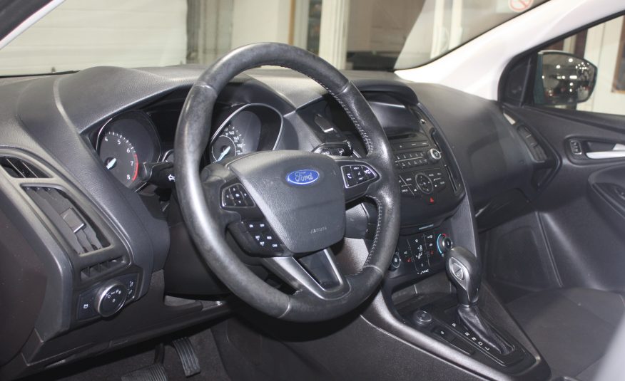 2017 FORD FOCUS