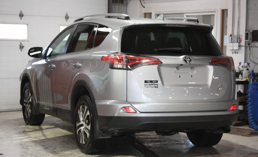 2017 TOYOTA RAV 4