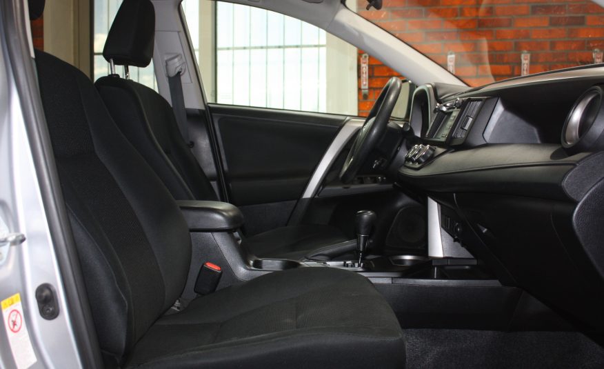 2017 TOYOTA RAV 4