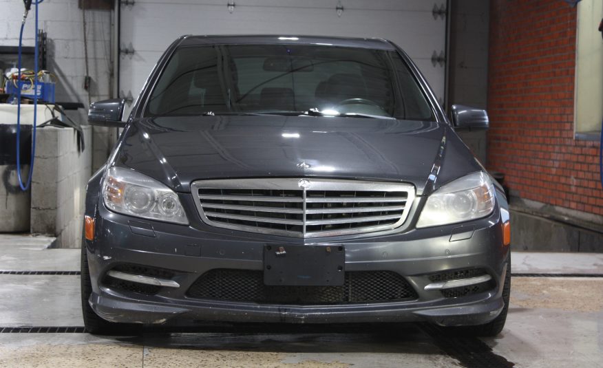 2011 MERCEDES C300 4MATIC
