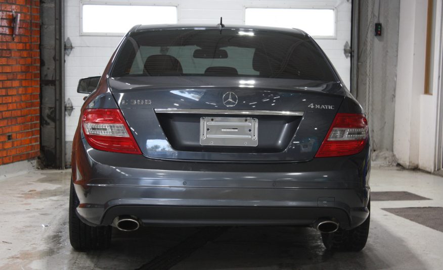 2011 MERCEDES C300 4MATIC