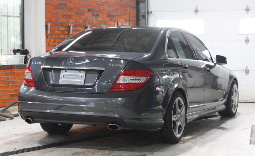 2011 MERCEDES C300 4MATIC