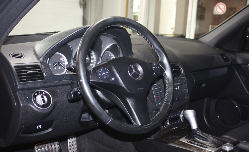 2011 MERCEDES C300 4MATIC