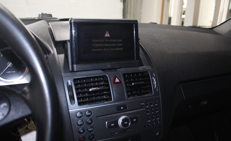 2011 MERCEDES C300 4MATIC
