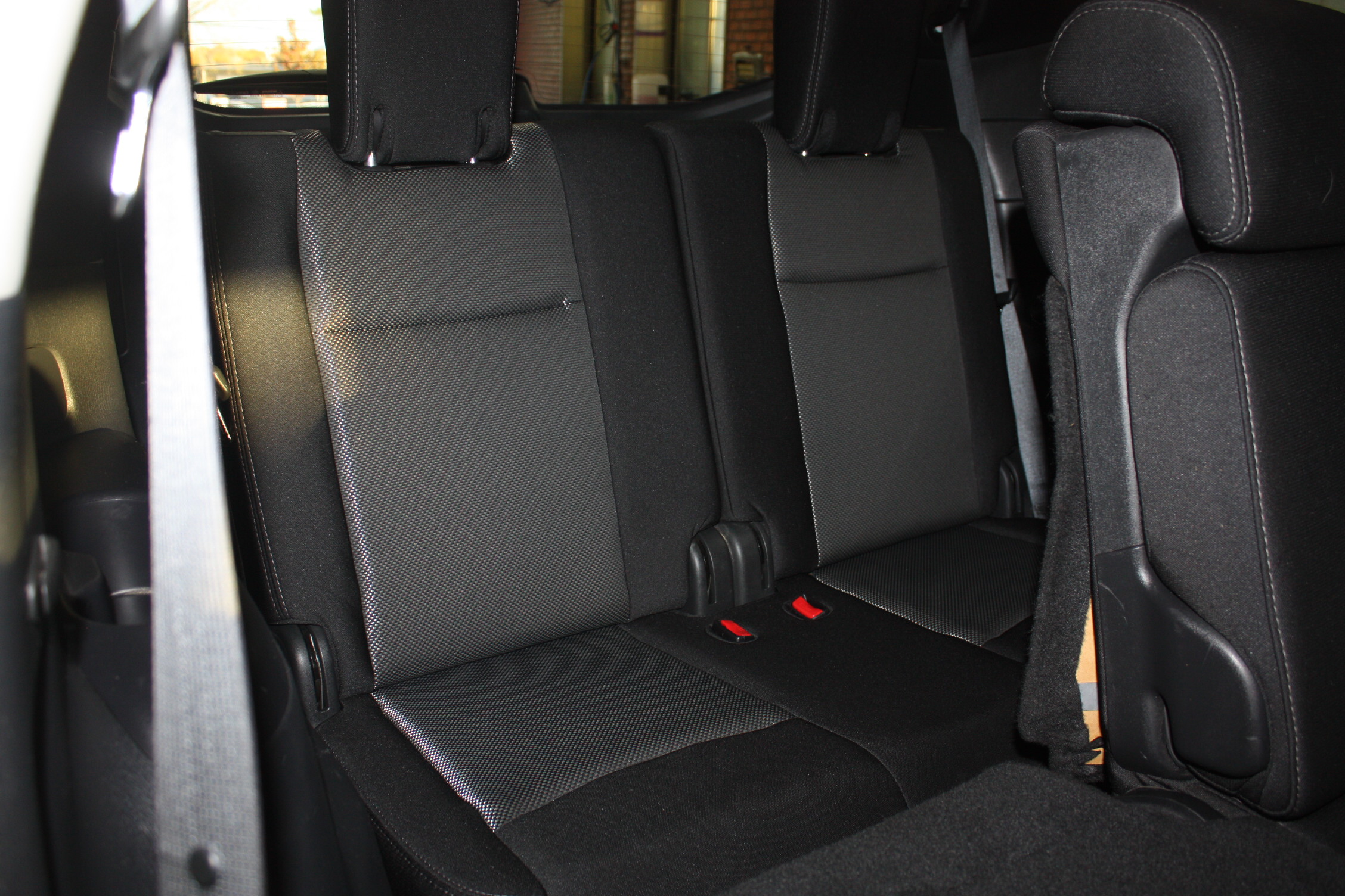 2017 NISSAN PATHFINDER SV