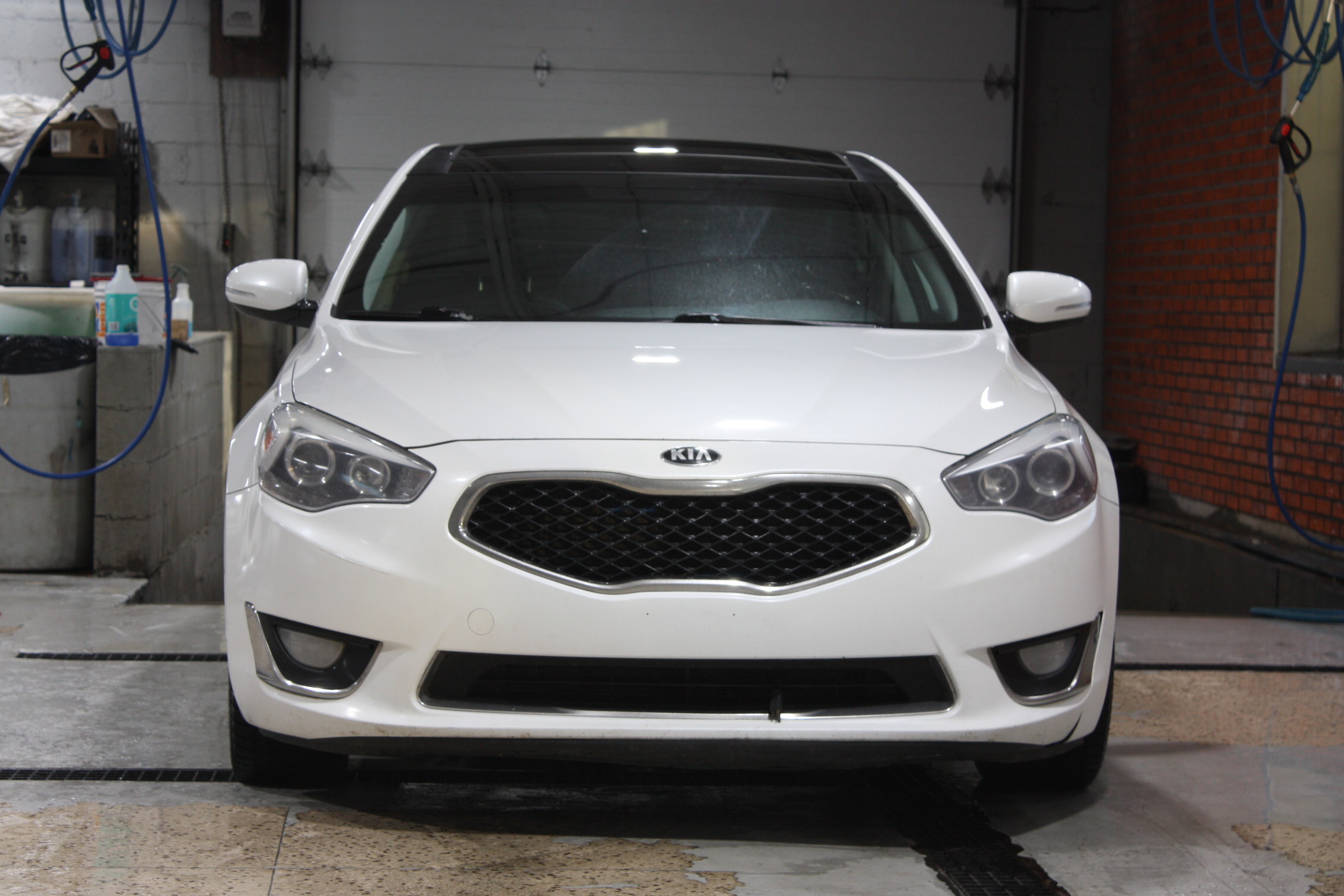 2016 KIA CADENZA