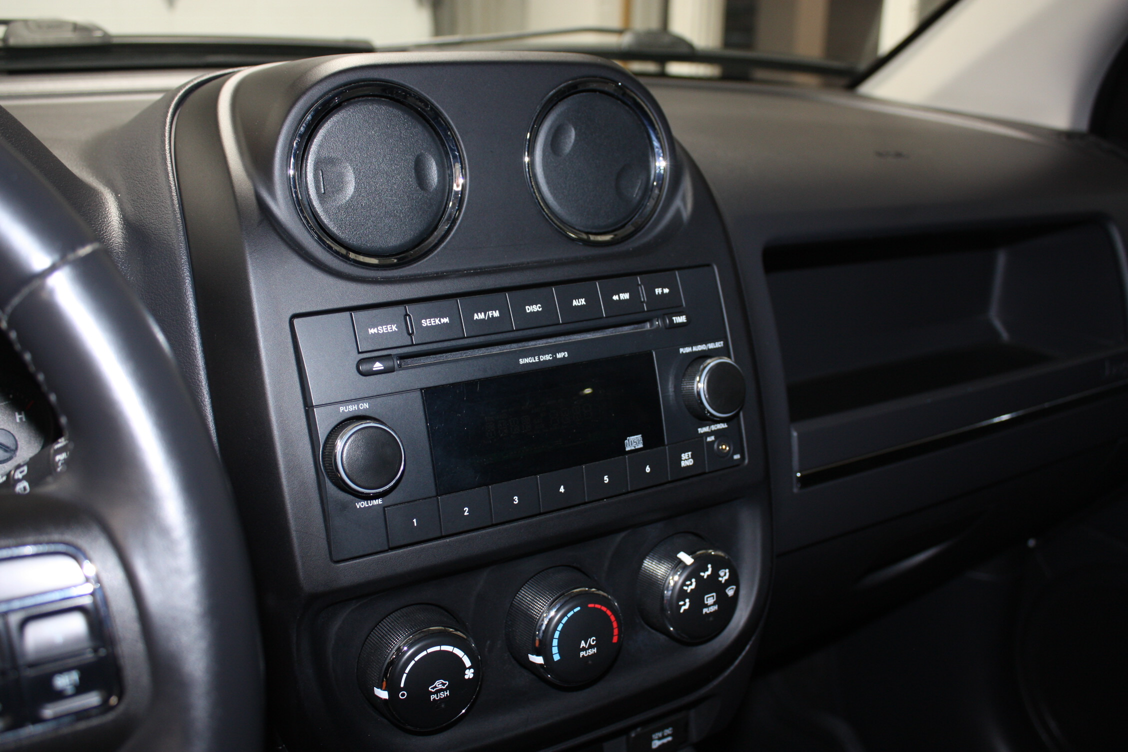 2011 JEEP COMPASS NORTH 4X4