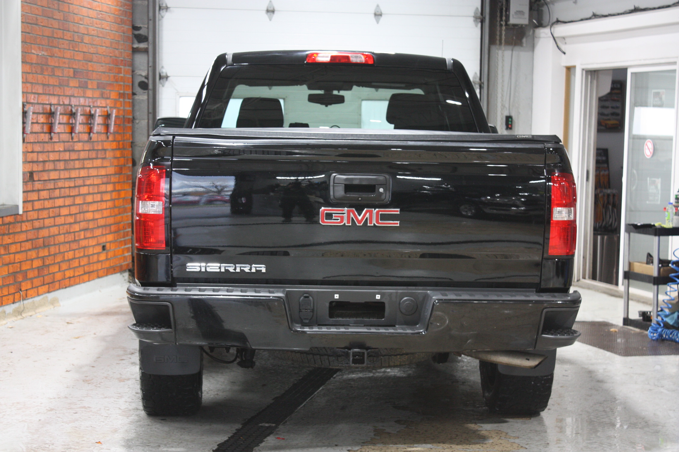 2017 GMC SIERRA 1500 4X4 SLE